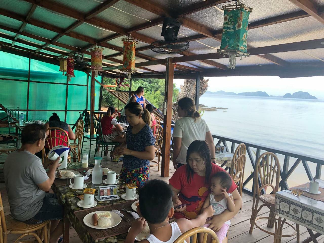 Rl Coastline Inn El Nido Extérieur photo